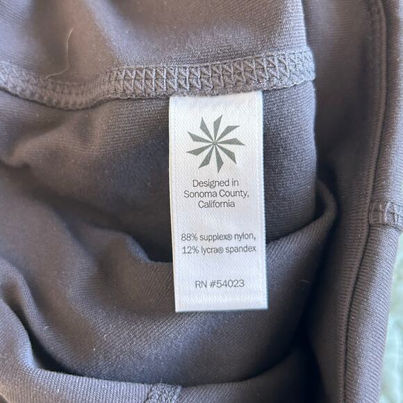 Athleta High Rise Metro Drifter Tight, Black, Size XSP - Picture 6 of 10